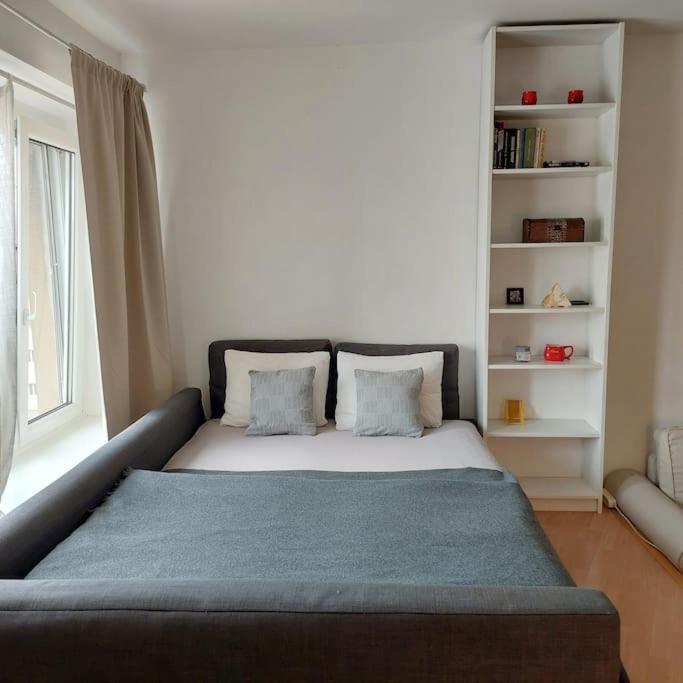 Centrum Studio Apartment With The Self-Check-In Bratislava Exterior foto